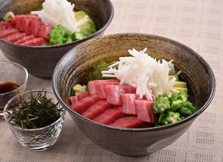 まぐろ丼