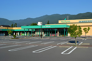 ツルヤ 稲荷山店